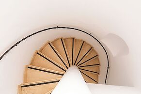 Ona Las Lomas Manga Club