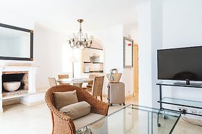 Ona Las Lomas Manga Club