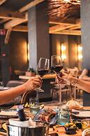 Ona Las Lomas Manga Club