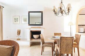 Ona Las Lomas Manga Club