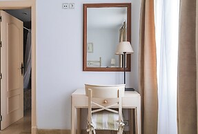 Ona Las Lomas Manga Club