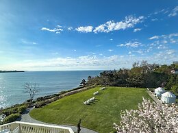 The Chanler at Cliff Walk