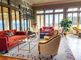 The Chanler at Cliff Walk