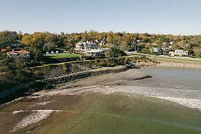 The Chanler at Cliff Walk