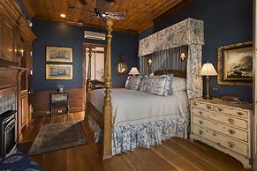 The Chanler at Cliff Walk