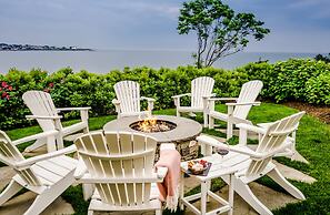 The Chanler at Cliff Walk