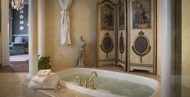 The Chanler at Cliff Walk