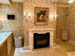 The Chanler at Cliff Walk