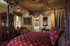 The Chanler at Cliff Walk