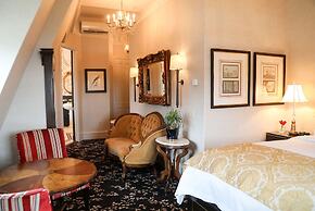 The Chanler at Cliff Walk