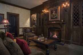 The Chanler at Cliff Walk