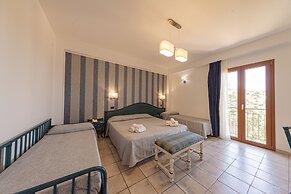 Hotel Baia Del Capitano