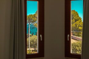 Hotel Baia Del Capitano