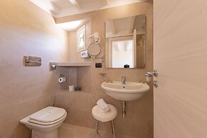 Hotel Baia Del Capitano