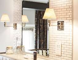 Great John Street Hotel