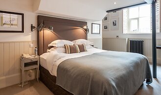 Great John Street Hotel