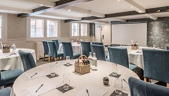 Great John Street Hotel