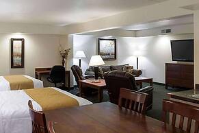 Baymont by Wyndham Jamestown Conference Center & Water Park