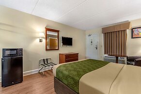 Econo Lodge Inn & Suites