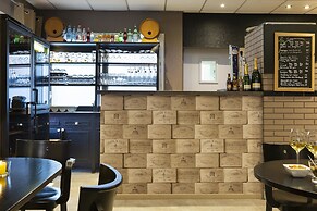 Comfort Hotel Orleans Saran