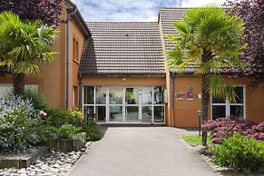 Comfort Hotel Orleans Saran