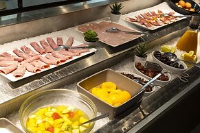 Comfort Hotel Orleans Saran