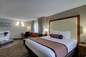 Westbridge Inn & Suites
