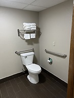 Westbridge Inn & Suites