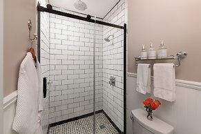 Rosemont Inn Bed & Breakfast