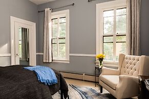 Rosemont Inn Bed & Breakfast
