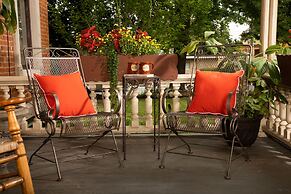 Rosemont Inn Bed & Breakfast