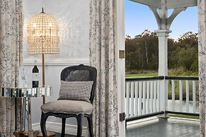 The Convent Hunter Valley Hotel