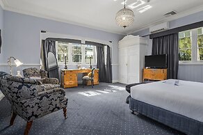 The Convent Hunter Valley Hotel