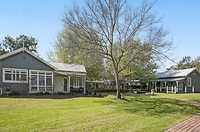 The Convent Hunter Valley Hotel