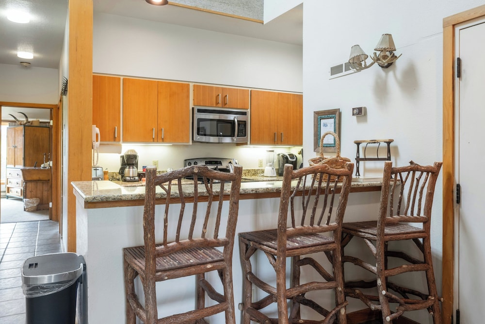 Evergreen Condominiums by Vail Resorts