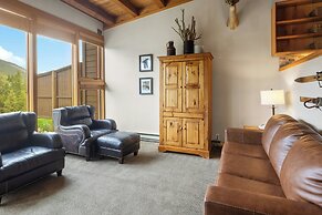 Evergreen Condominiums by Vail Resorts