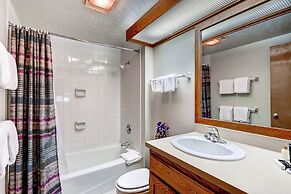 Evergreen Condominiums by Vail Resorts