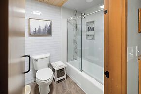 Evergreen Condominiums by Vail Resorts