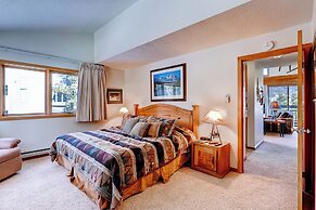 Evergreen Condominiums by Vail Resorts