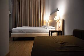 Regal Hotel