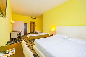 Regal Hotel