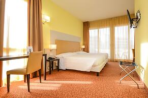 Regal Hotel