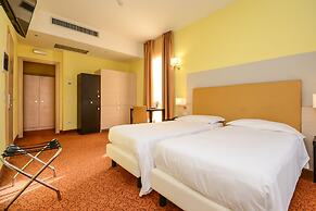 Regal Hotel