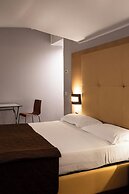 Regal Hotel