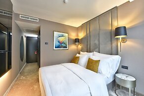 Grand Hotel Adriatic I