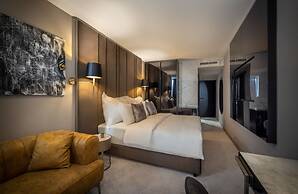 Grand Hotel Adriatic I