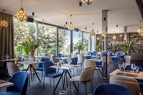 Grand Hotel Adriatic I