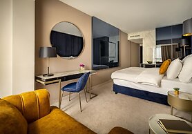 Grand Hotel Adriatic I