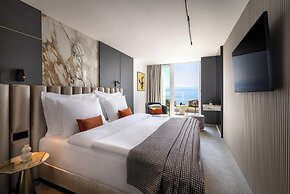 Grand Hotel Adriatic I