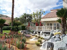 The Oasis Resort Hotel, Palm Springs, United States of America - Lowest ...